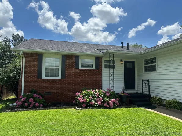 6112 E 21st St, Tulsa, OK 74114