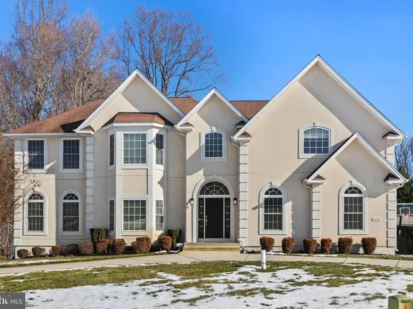 6400 Gold Yarrow Ln, Upper Marlboro, MD 20772