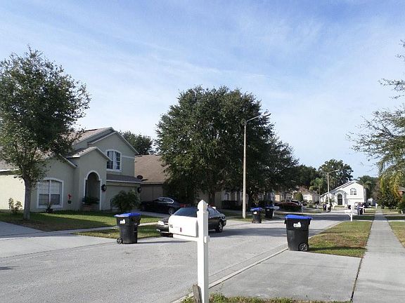 4th image of 7713 Duckhorn Ct