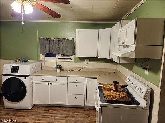 5th image of 71365 Center St