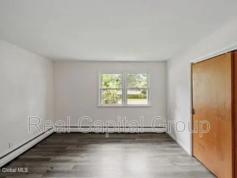 309 Harlem St #2 — Photo 12
