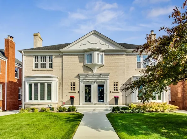 1035 Bonnie Brae Pl, River Forest, IL 60305