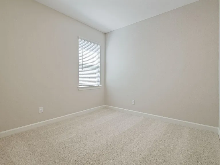 1119 Campside Dr — Photo 18