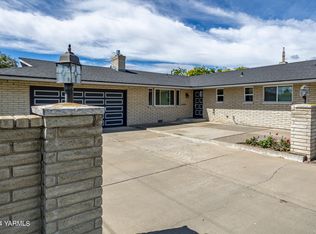 4302 Bell Ave, Yakima, WA 98908