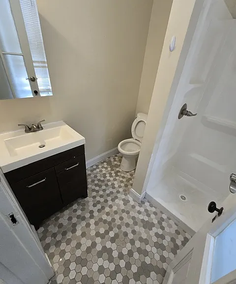 714 State St #1 — Photo 10