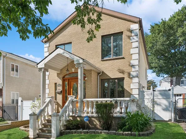 174-17 Pidgeon Meadow Road, Fresh Meadows, NY 11365