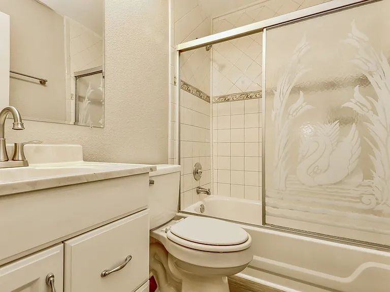2702 Woodstream Cir — Photo 15