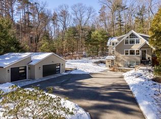 264 Heaths Bridge Rd, Concord, MA 01742
