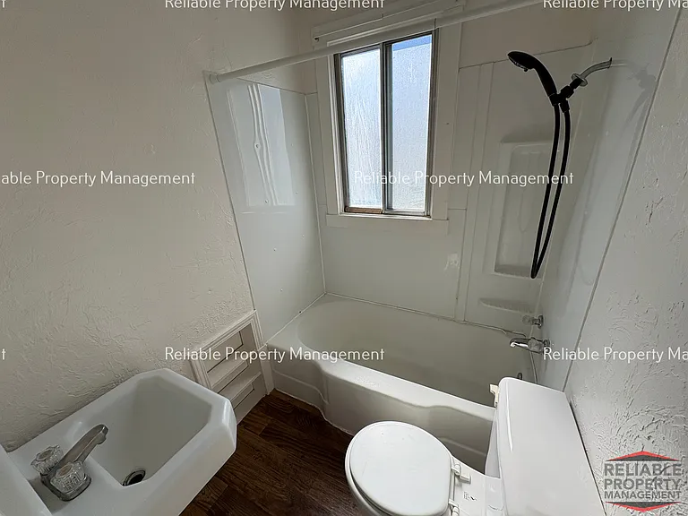141 Poplar St #6 — Photo 4