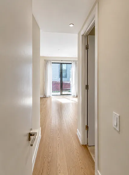 543 Grove St #1 — Photo 12