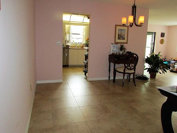 3rd image of 5980 80th St N Unit 114
