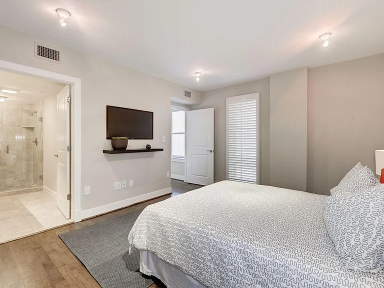 1425 Rhode Island Ave NW #51 — Photo 13