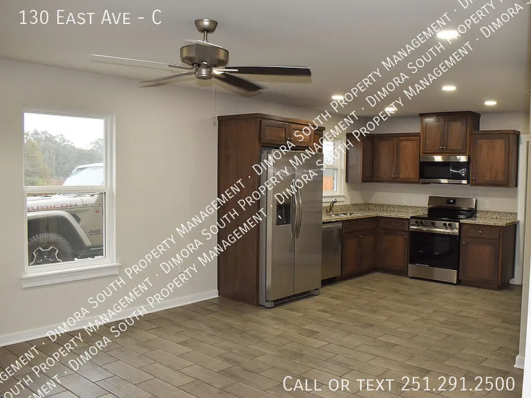 130 East Ave #C — Photo 2