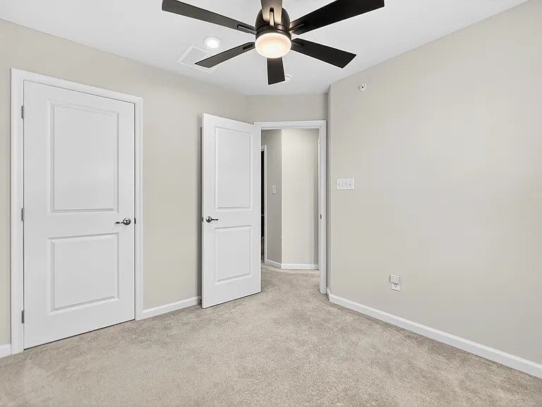 526 Dogwood Ln — Photo 27