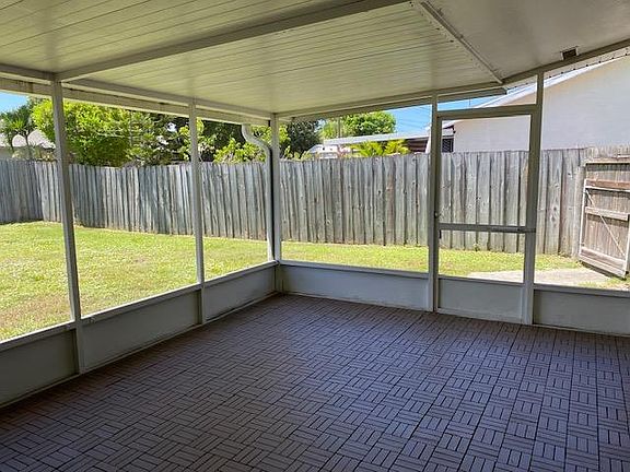 Screened patio