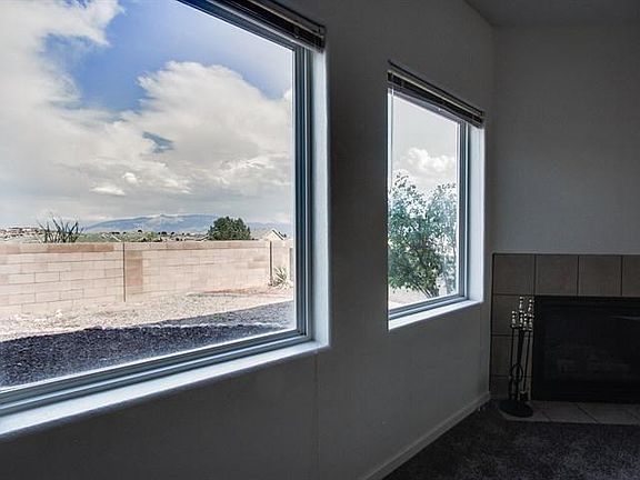 4th image of 10612 Calle Merida NW