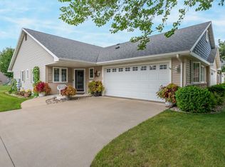 575 Oak St, Oshkosh, WI 54901