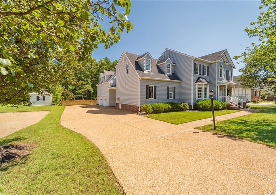 1st image of 10513 Farm Meadow Dr