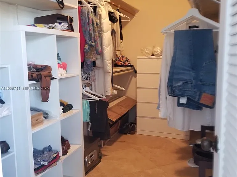 5825 Collins Ave #9C — Photo 25