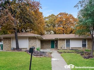 5925 Woodmeadow Dr, Arlington, TX 76016