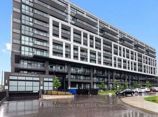 50 George Butchart Dr #922, Toronto, ON M3K 1Y2