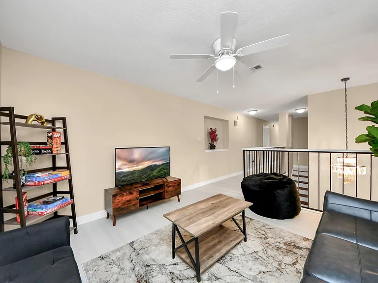 12334 Misty Laurel Dr — Photo 21