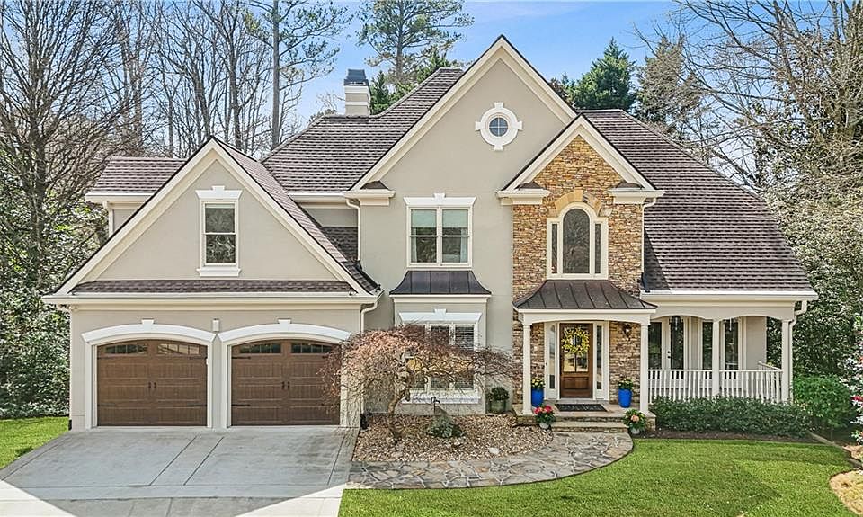 1st image of 406 Spring House Cv NE