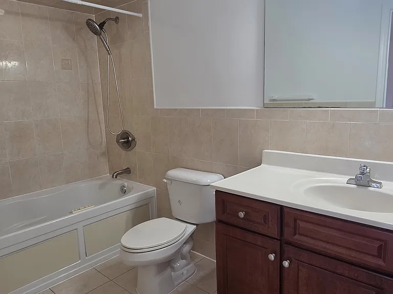 272 Highland Ave #A — Photo 12