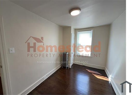 3rd image of 206 N 6th St