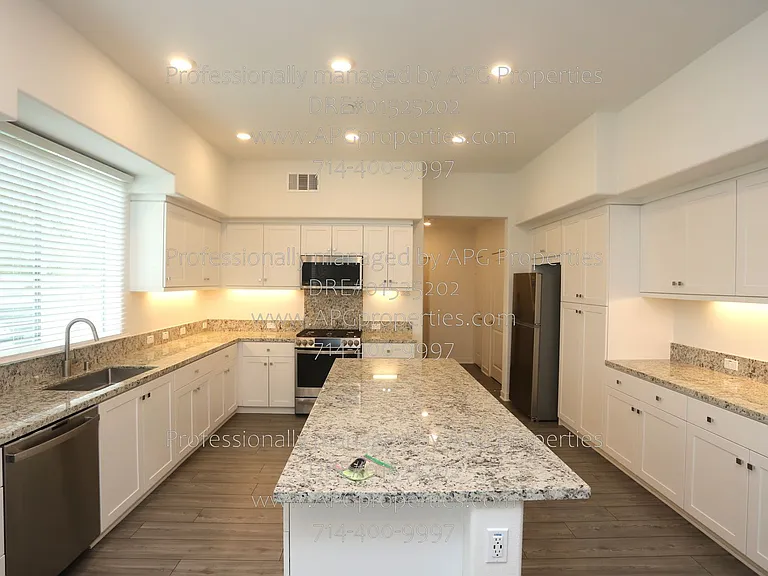 1851 S Union St #6 — Photo 3