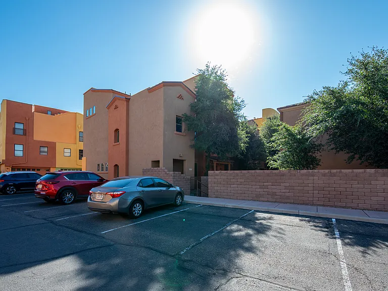 2390 E Blue Diamond Dr — Photo 30