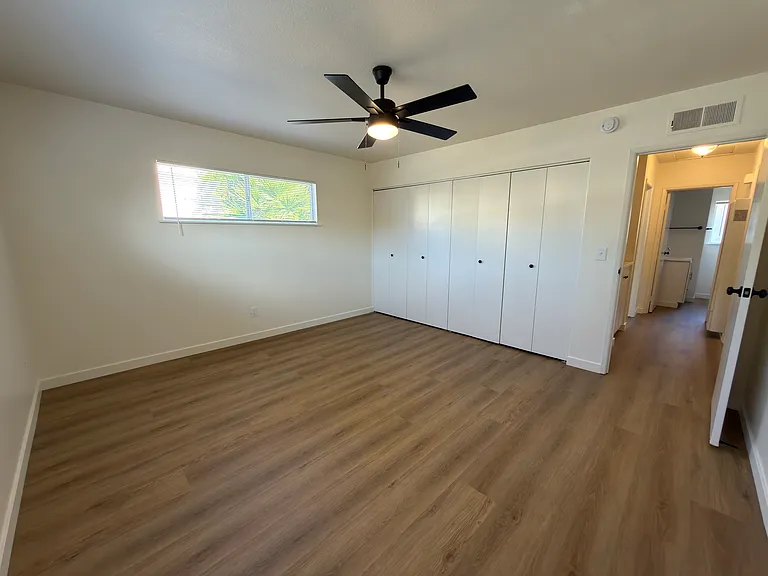 318 S Bedford Rd #318 — Photo 13