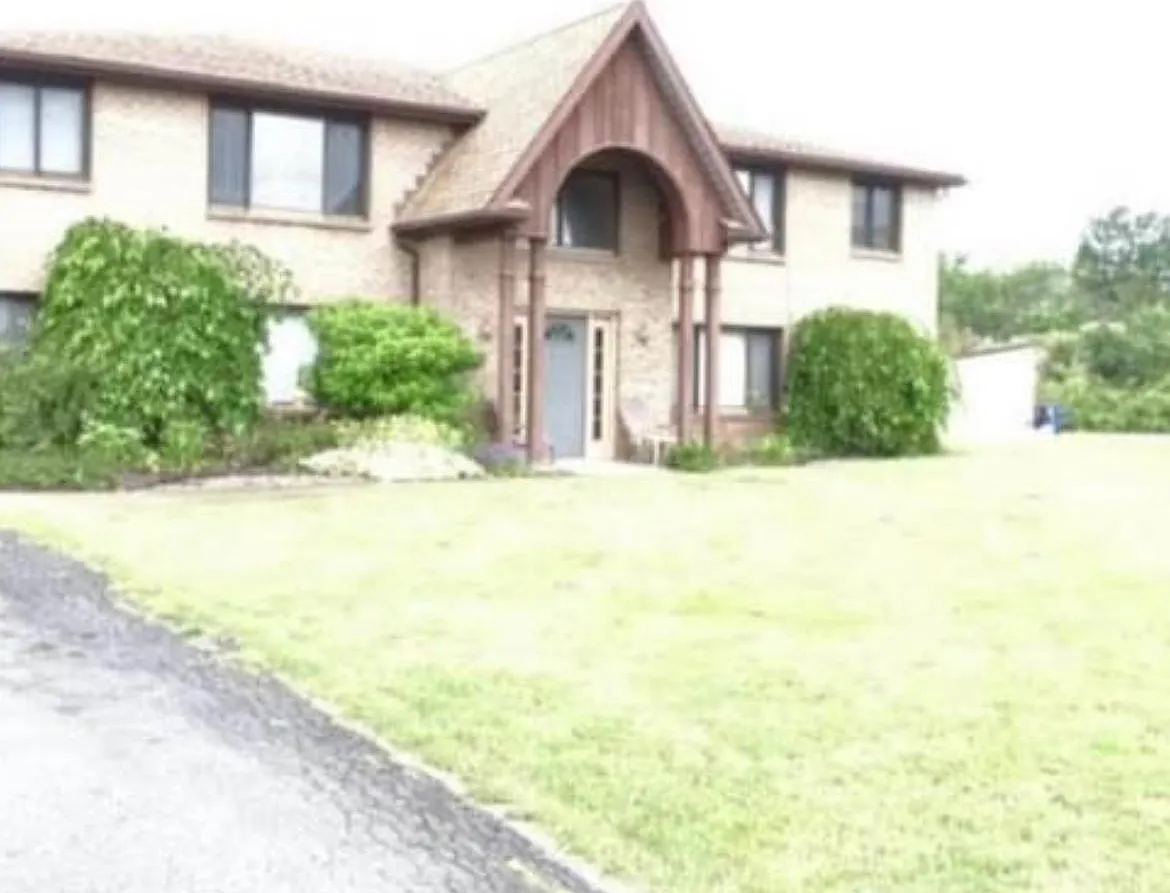 2714 Oppenheim Ct — Photo 1