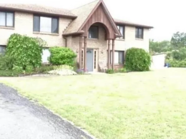 2714 Oppenheim Ct APT 3, North Tonawanda, NY 14120