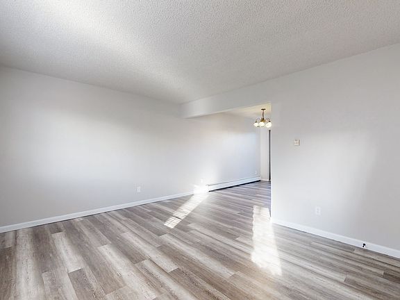 2nd image of 807 37th Ave #A2