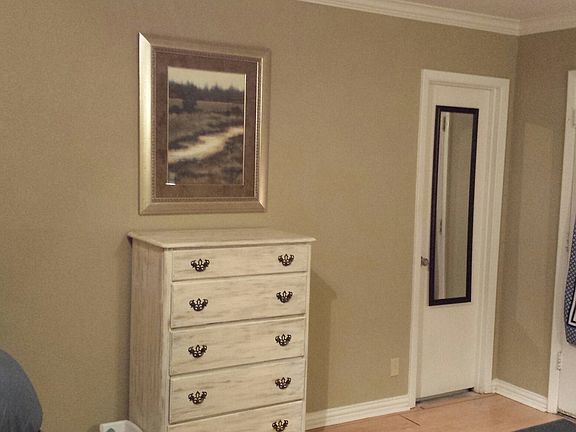 3rd image of 2118 Flat Creek Dr #1
