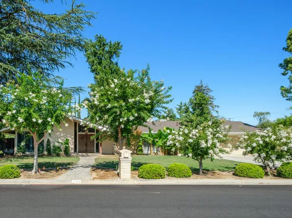 5367 N Briarwood Ave, Fresno, CA 93711