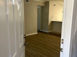 201 Taylor St APT 1, Fort Walton Beach, FL 32547