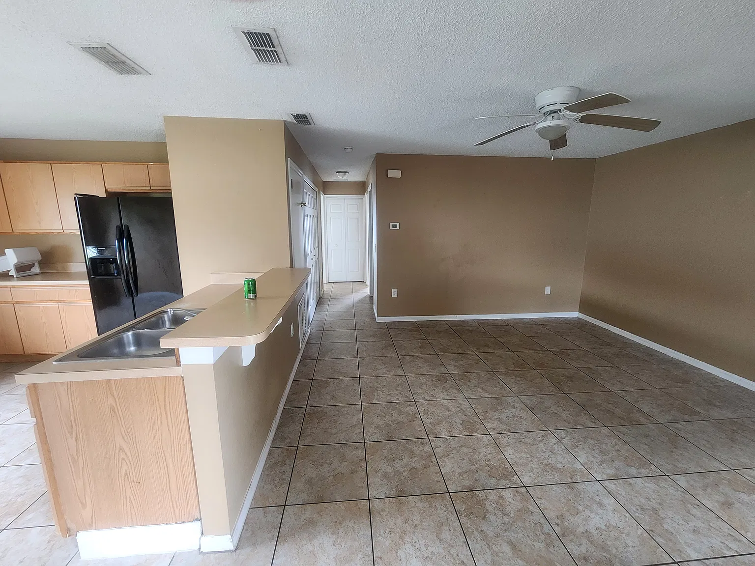 2 bed, 1500 sqft, $1,550 — Photo 3
