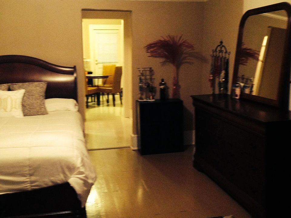 Bedroom - walks through to kitchen (shotgun style apt)