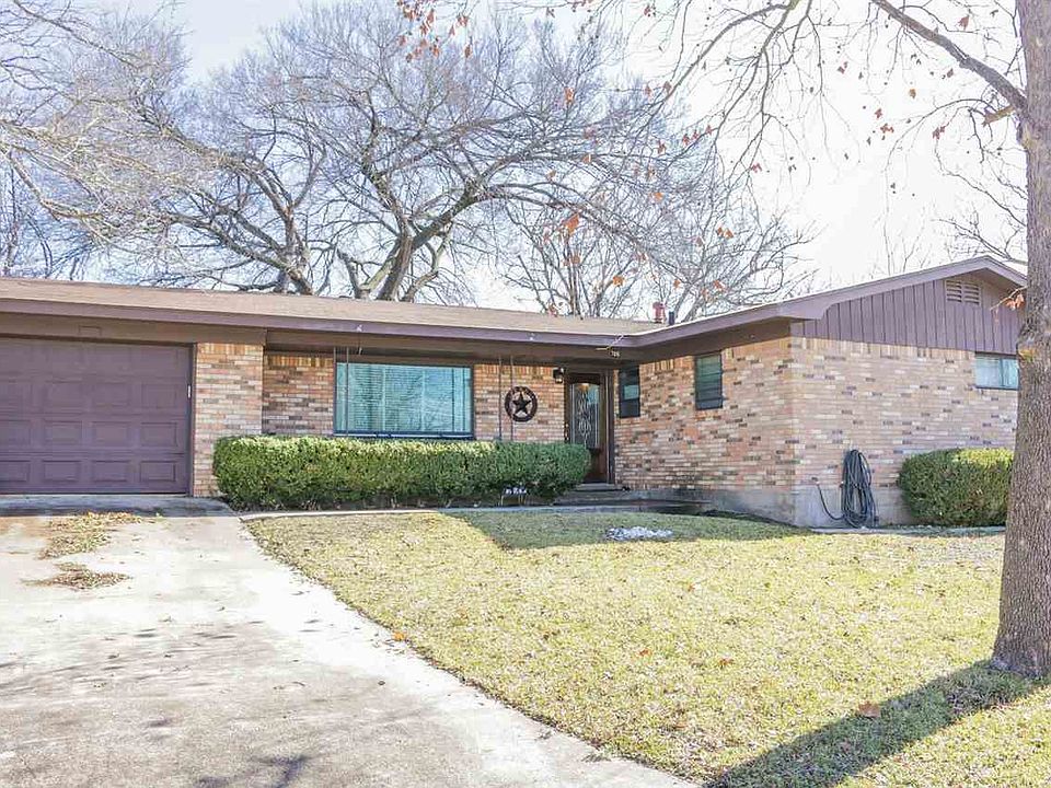 1st image of 709 Lewis Dr