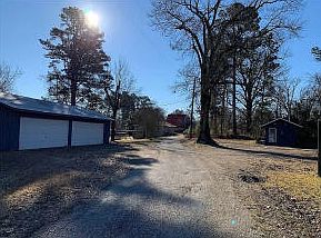 2nd image of 258 Southlake Rd