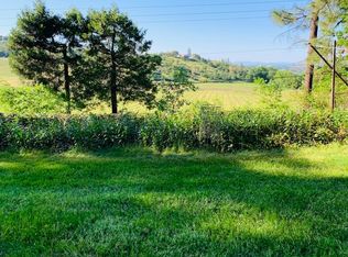 2865 Pioneer Rd, Medford, OR 97501