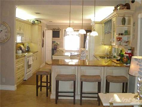 4th image of 2599 NW 121st Dr