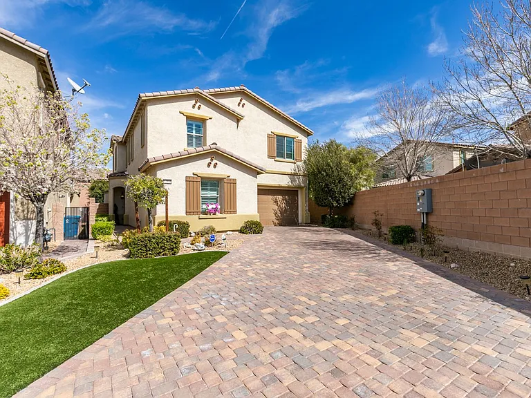 12314 Kings Eagle St — Photo 1