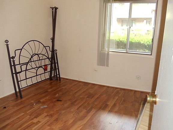 4th image of 14011 James Dr APT 602