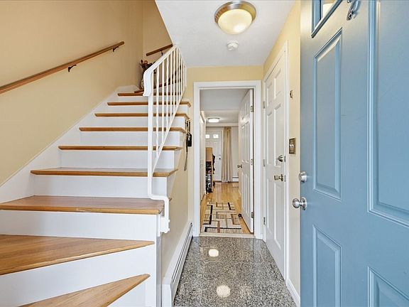 5th image of 174 Adams St APT 2