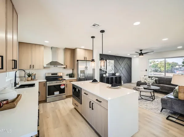 2241 E Janice Way, Phoenix, AZ 85022