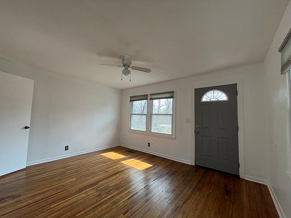 4th image of 106 McKennell Dr Unit A