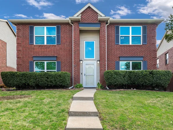 905 Elizabeth Dr, Lewisville, TX 75067